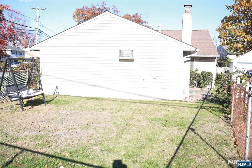 2 Harvey Avenue, Unit A Rochelle Park, NJ 07662 - Photo 24 of 25 a view of a backyard