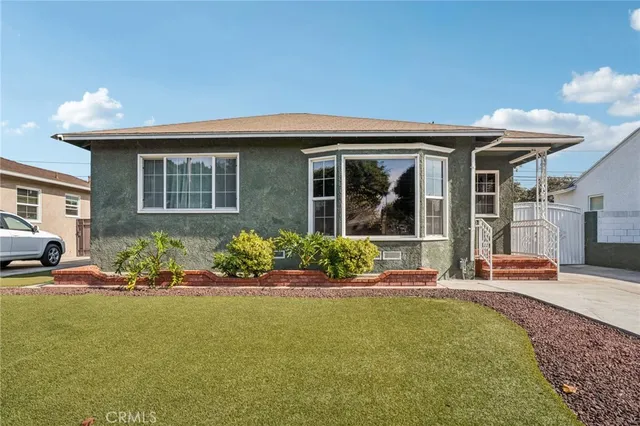 $949,000 | 5006 Woodruff Avenue, Lakewood, CA 90713