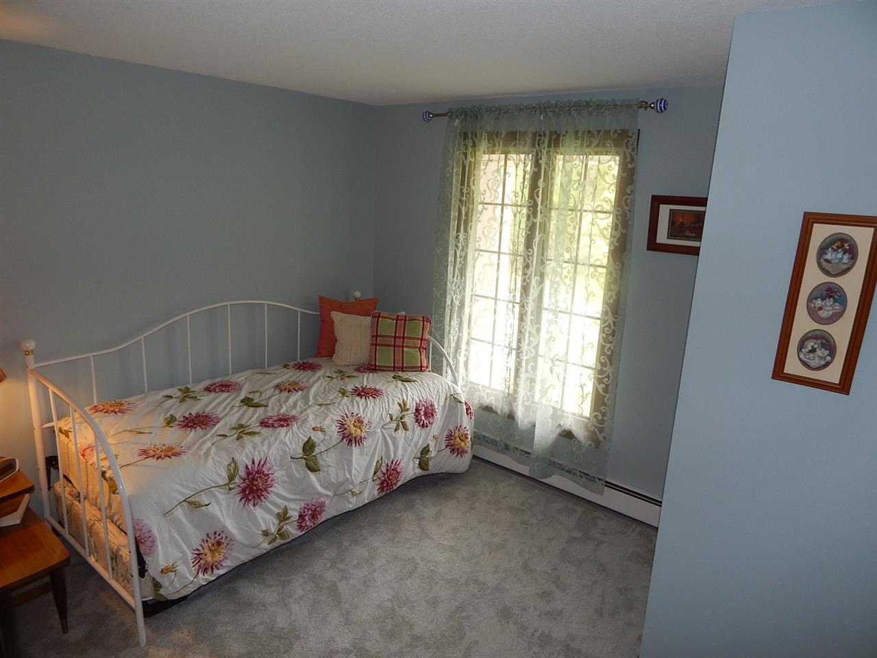 29 Sharon Road Windham, NH 03087 - Photo 11 of 34