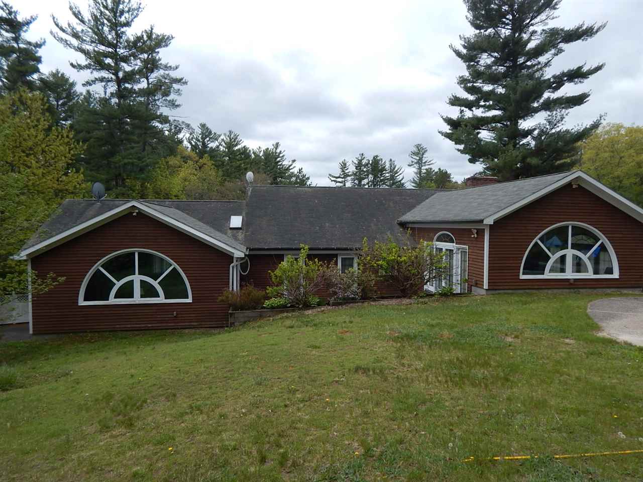 29 Sharon Road Windham, NH 03087 - Photo 28 of 34