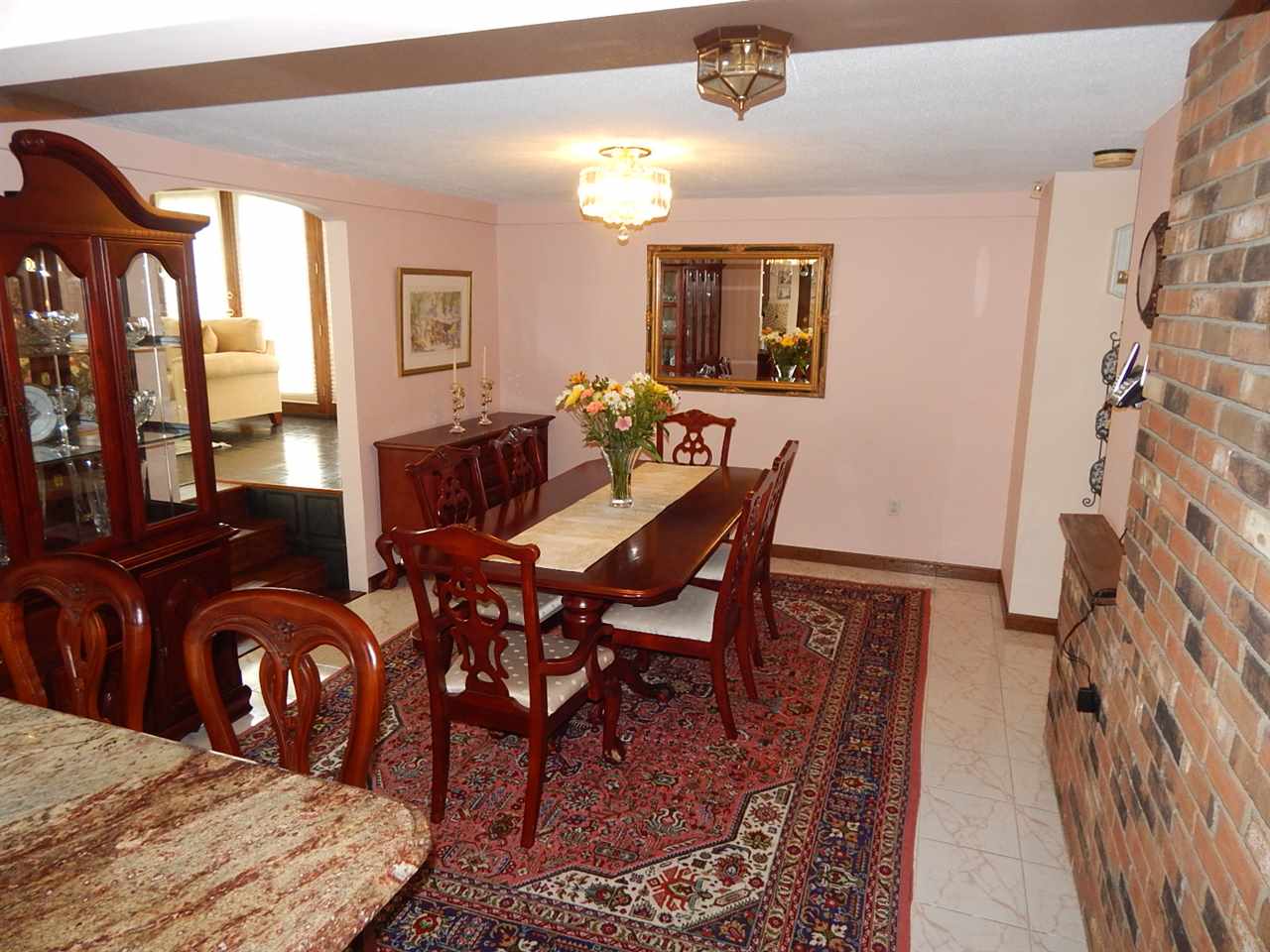 29 Sharon Road Windham, NH 03087 - Photo 8 of 34