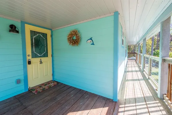 a view of an entryway