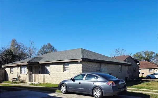 $1,000 | 1227 Flanders Street, New Orleans, LA 70114