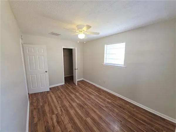 $1,000 | 1227 Flanders Street, New Orleans, LA 70114