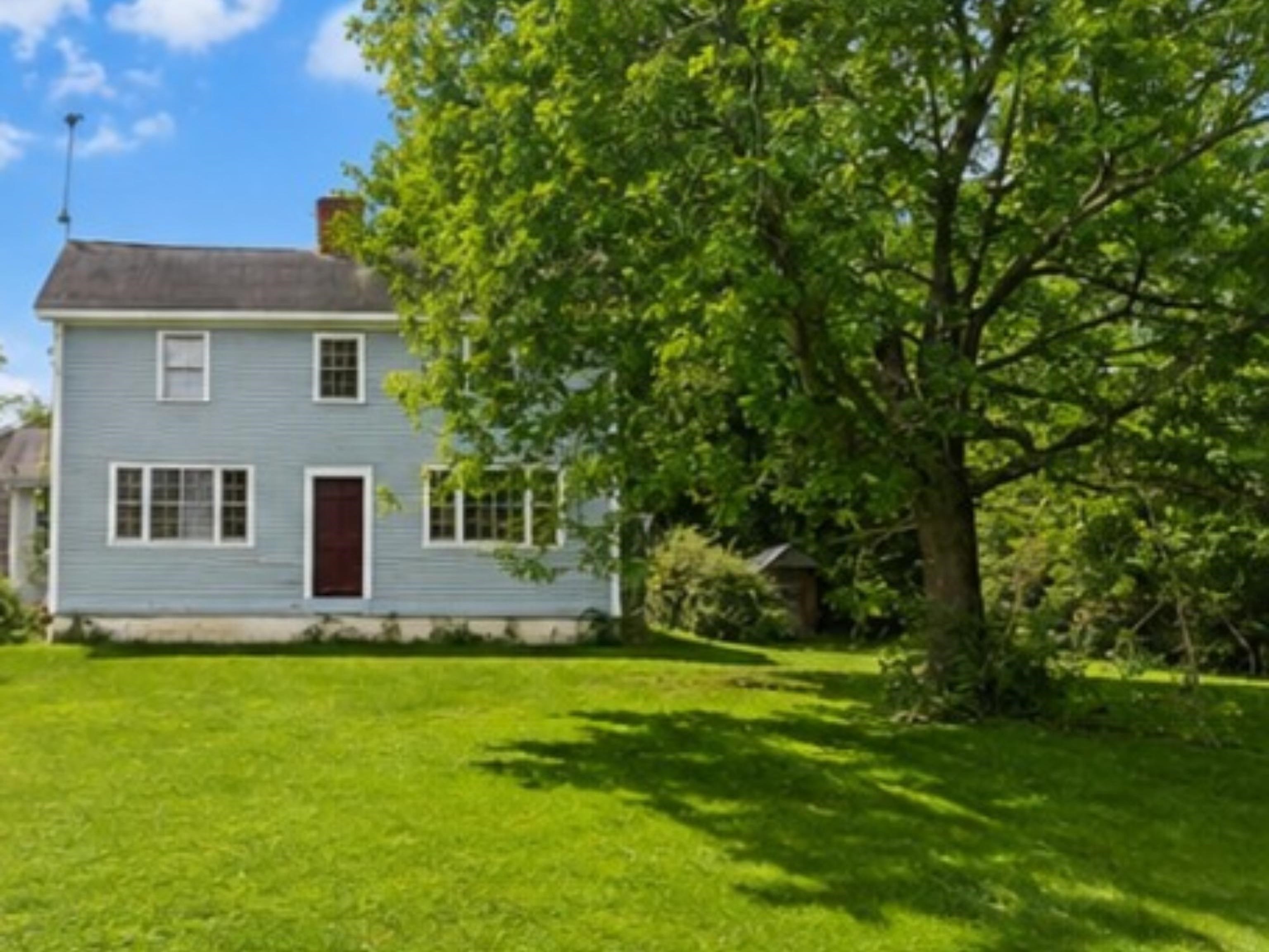 194 Center Hill Road Epsom, NH 03234 - Photo 1 of 5 Gallery Image 1
