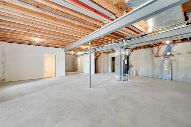 $532,900 | 1512 Country Club Drive, Pleasant Hill, MO 64080