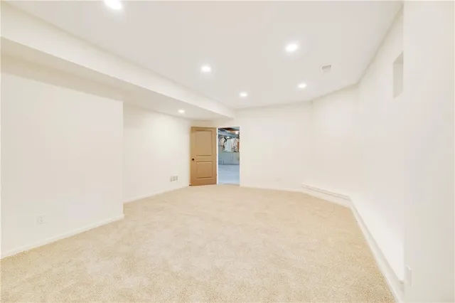 $532,900 | 1512 Country Club Drive, Pleasant Hill, MO 64080