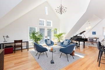 72 Ledge Road Jamestown, RI 02835 - Photo 4 of 29