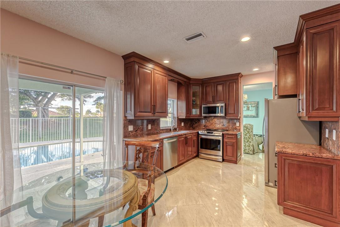 12221 Quilting Lane Boca Raton, FL 33428 - Photo 4 of 49 Photo 4