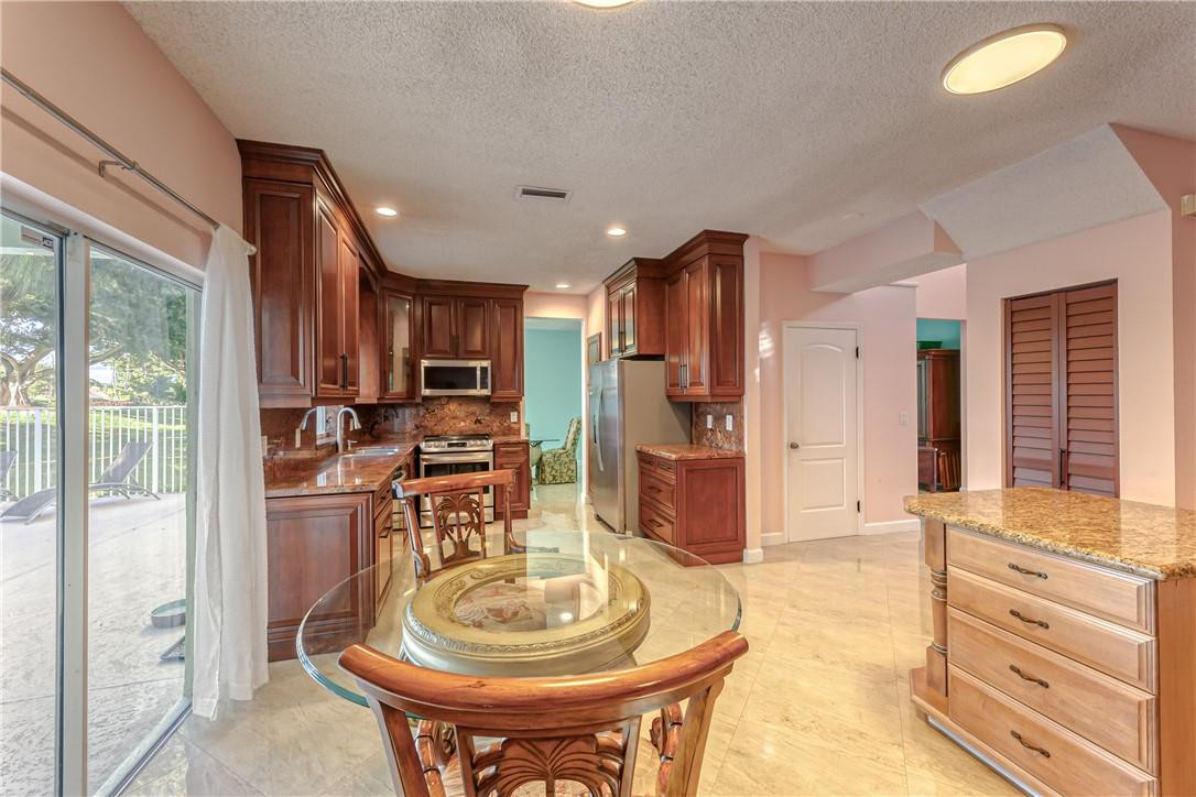 12221 Quilting Lane Boca Raton, FL 33428 - Photo 5 of 49 Photo 5