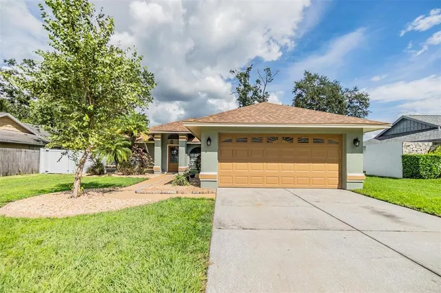 a front view of house with yard