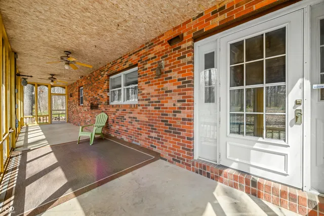 $1,140,000 | 1828 West 750th South, Trafalgar, IN 46181