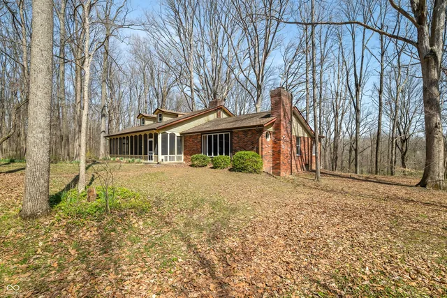 $1,140,000 | 1828 West 750th South, Trafalgar, IN 46181