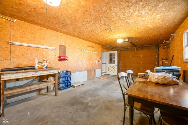 $1,140,000 | 1828 West 750th South, Trafalgar, IN 46181