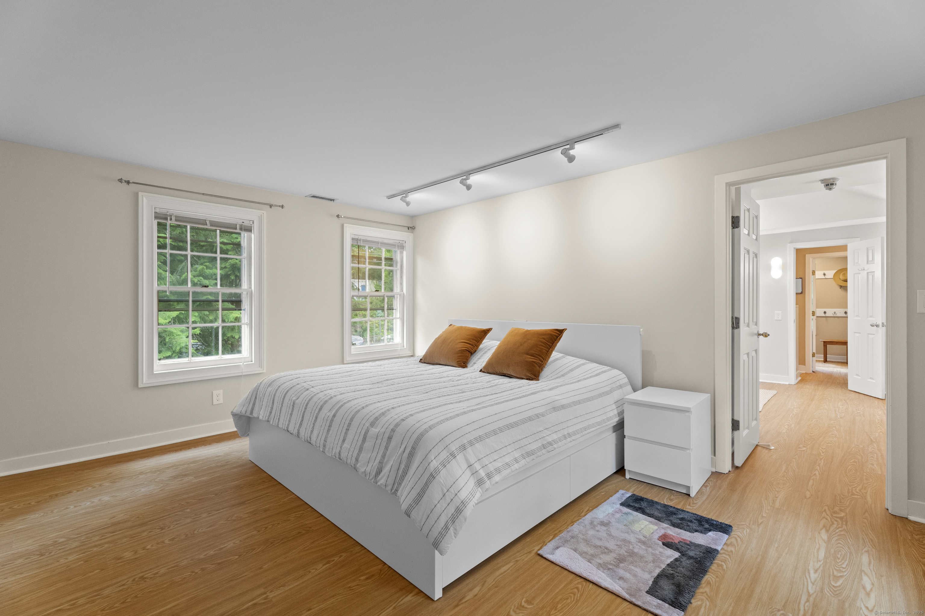 133 Blake Road Hamden, CT 06517 - Photo 21 of 40