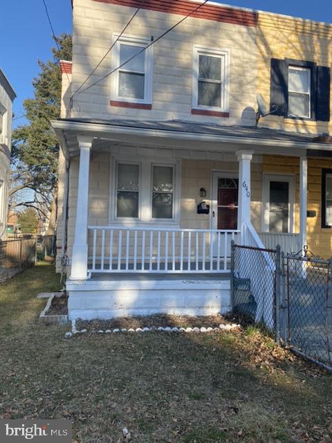 640 Manor Road Beverly, NJ 08010 - Photo 1 of 22 a front view of a house