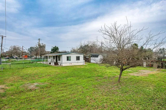 $159,900 | 2226 McGowan Parkway, Olivehurst, CA 95961