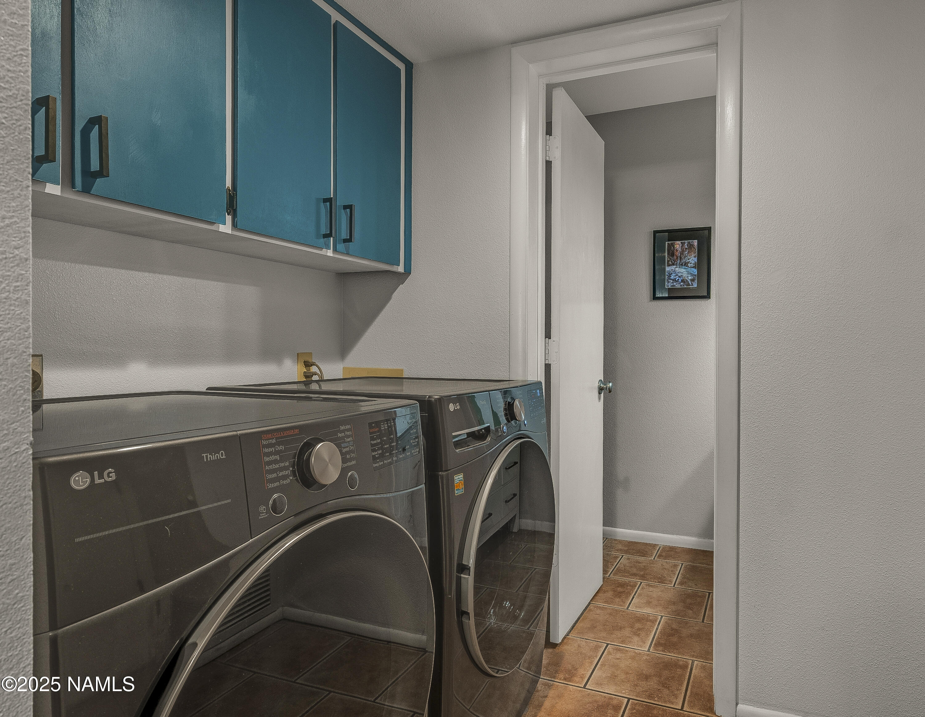 2625 Heidi Loop Flagstaff, AZ 86004 - Photo 23 of 32 Laundry Appliances Included