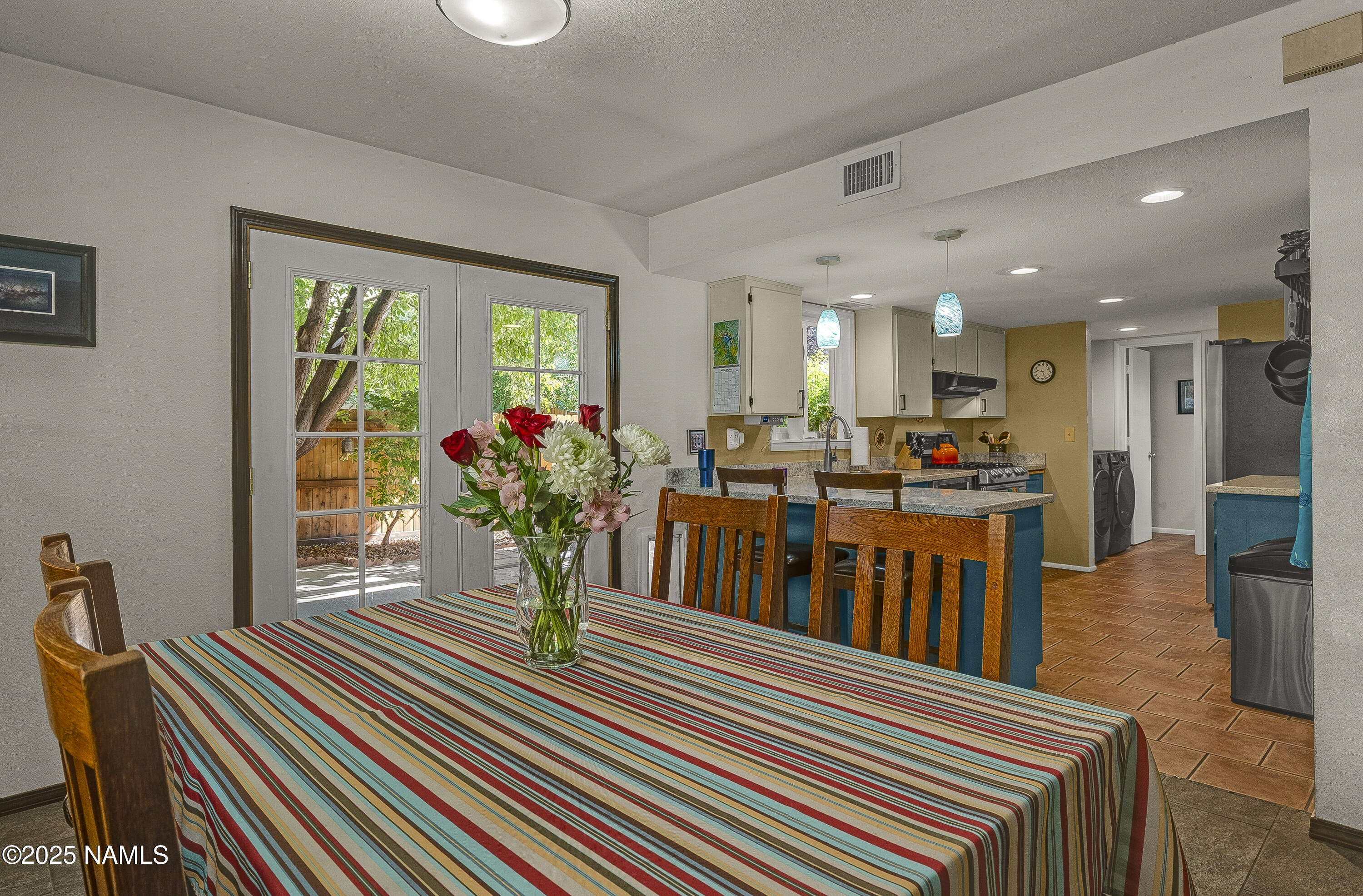2625 Heidi Loop Flagstaff, AZ 86004 - Photo 6 of 32 Dining Area