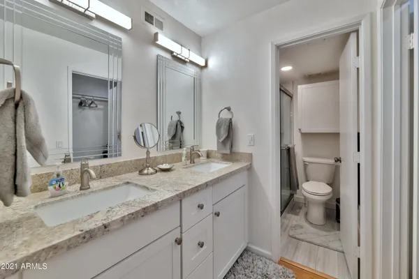 $1,995 | 5213 North 24th Street, Unit 103, Phoenix, AZ 85016