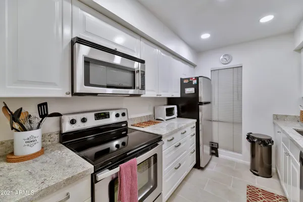 $1,995 | 5213 North 24th Street, Unit 103, Phoenix, AZ 85016