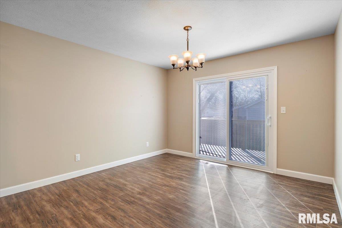 405 Waterwheel Drive Rochester, IL 62563 - Photo 13 of 38