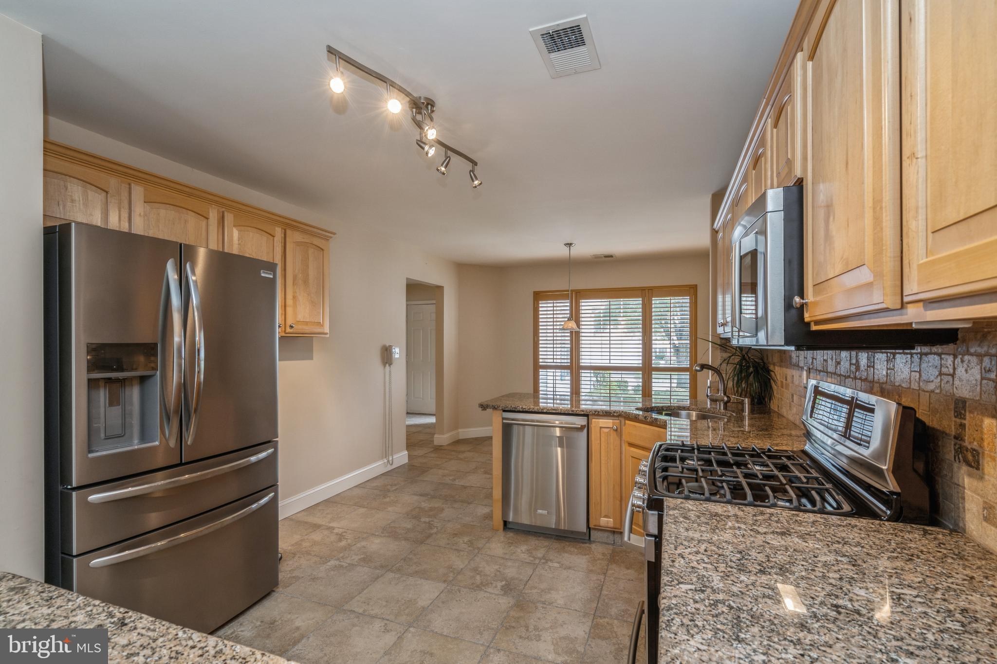 273 Colt Street Pennington, NJ 08534 - Photo 14 of 47