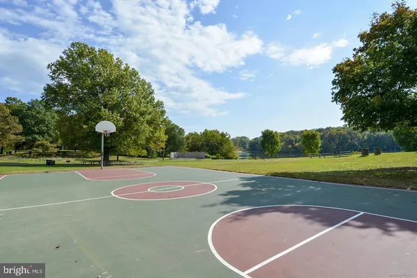 a view of a tennis court