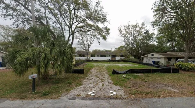 a view of a lake with houses
