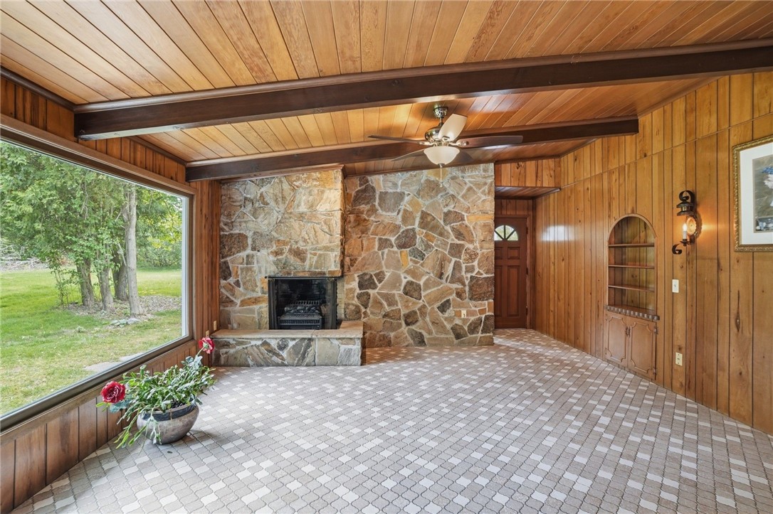 14 Cardinal Road Cranston, RI 02921 - Photo 4 of 22