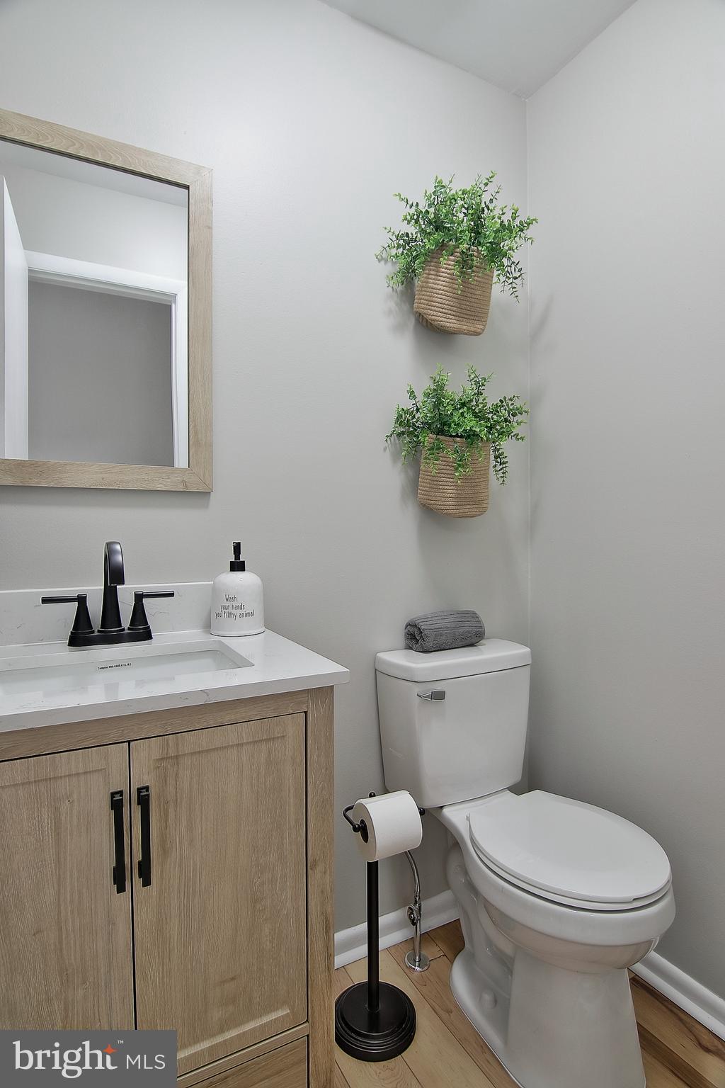 2705 Walnut Ridge Drive Pottstown, PA 19464 - Photo 11 of 28 Half Bath