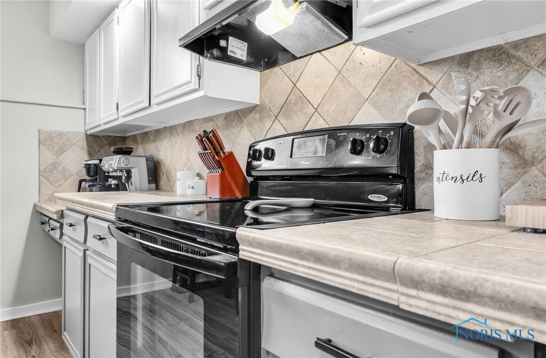 4254 Grantley Road Toledo, OH 43613 - Photo 14 of 37 Gallery Image 14