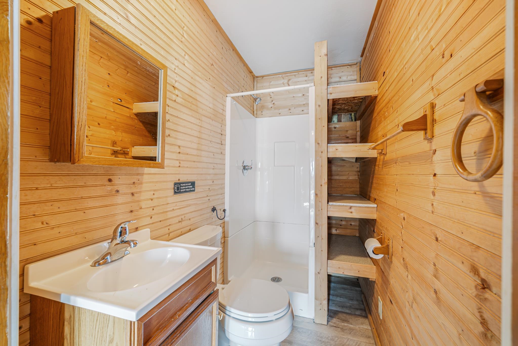 7829 Cut Off Lane Larsen, WI 54947 - Photo 13 of 38