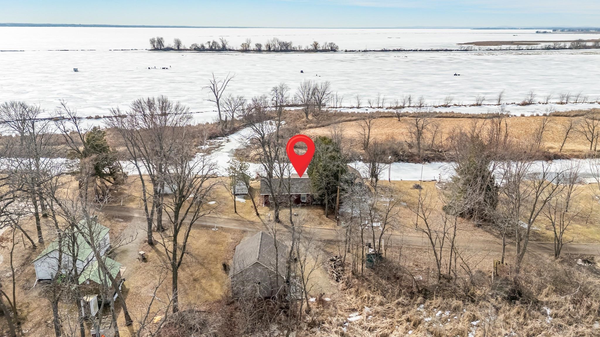 7829 Cut Off Lane Larsen, WI 54947 - Photo 2 of 38