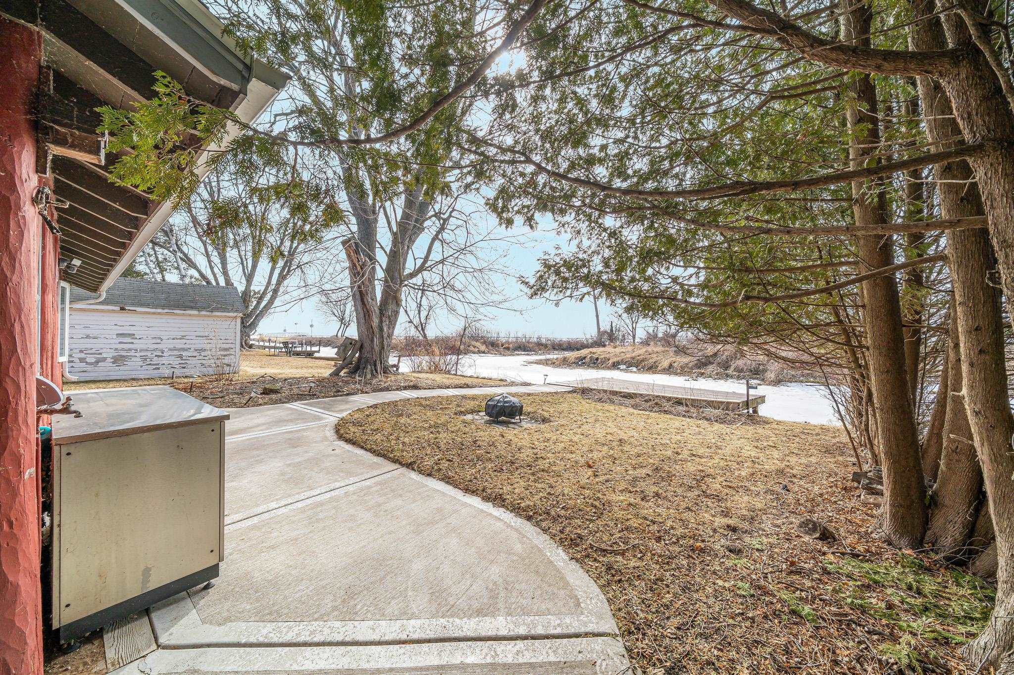 7829 Cut Off Lane Larsen, WI 54947 - Photo 21 of 38