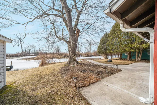 $298,000 | 7829 Cut Off Lane, Larsen, WI 54947