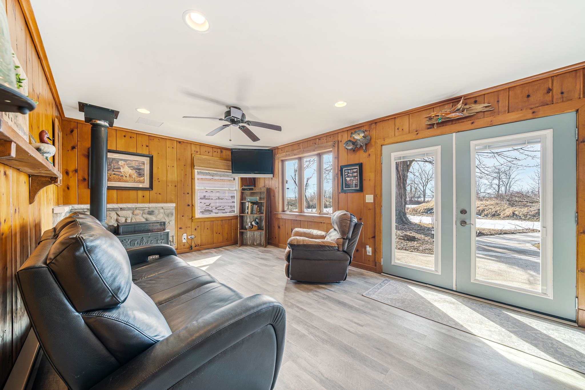 7829 Cut Off Lane Larsen, WI 54947 - Photo 10 of 38