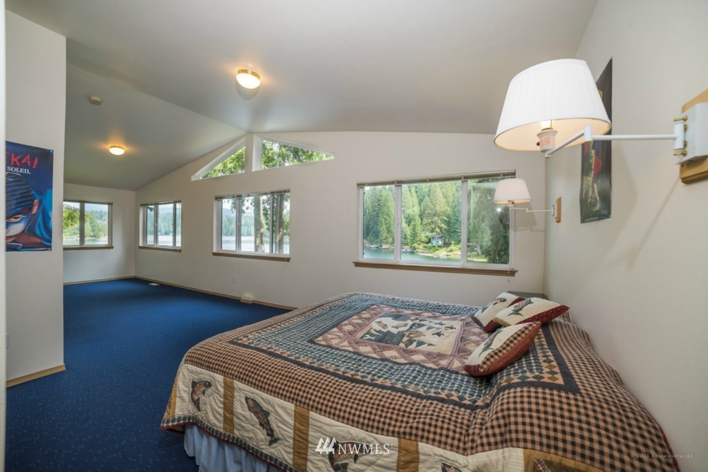 813 Southwest Lake Roesiger Road Snohomish, WA 98290 - Photo 8 of 24