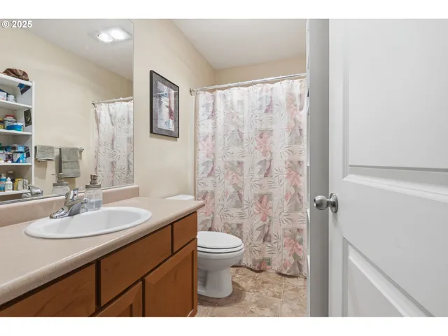 $255,000 | 522 Southeast 157th Avenue, Unit 14, Vancouver, WA 98684