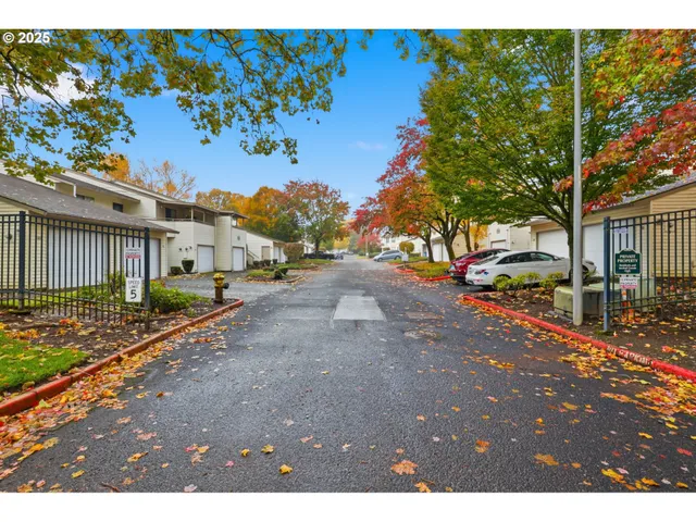 $255,000 | 522 Southeast 157th Avenue, Unit 14, Vancouver, WA 98684