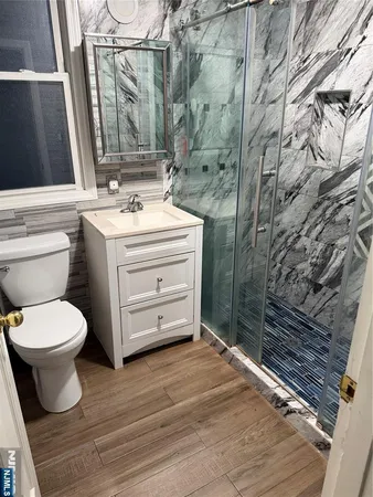 $2,900 | 26 River Edge Road, River Edge, NJ 07661