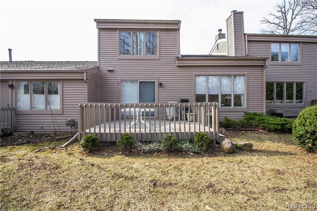 5388 Parkgrove Road, Unit 21 Ann Arbor, MI 48103 - Photo 33 of 35
