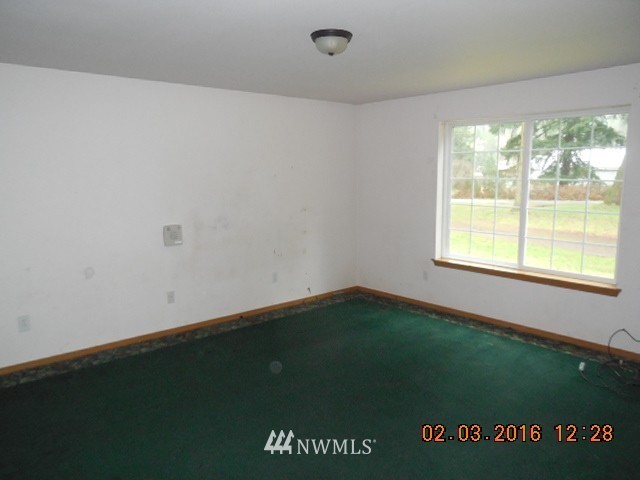12545 170th Avenue Southwest Rochester, WA 98579 - Photo 11 of 17
