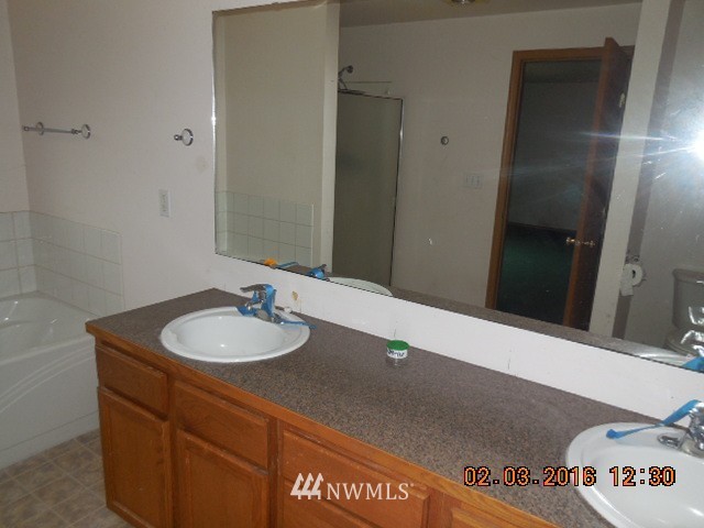 12545 170th Avenue Southwest Rochester, WA 98579 - Photo 12 of 17