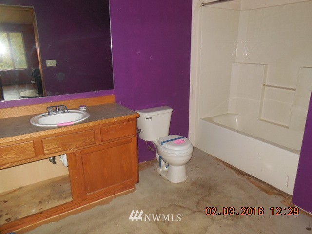 12545 170th Avenue Southwest Rochester, WA 98579 - Photo 6 of 17