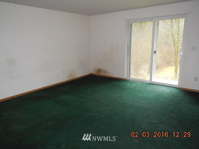 12545 170th Avenue Southwest Rochester, WA 98579 - Photo 10 of 17