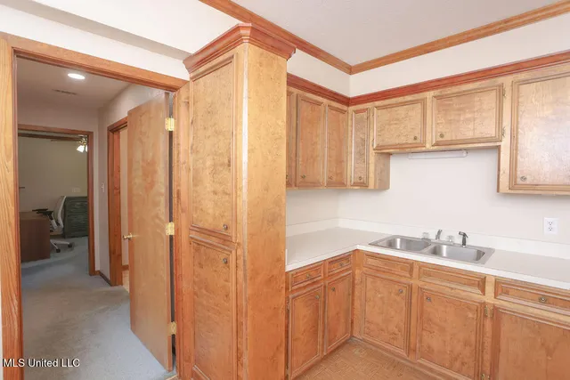 $360,000 | 1153 Owens Road, Terry, MS 39170