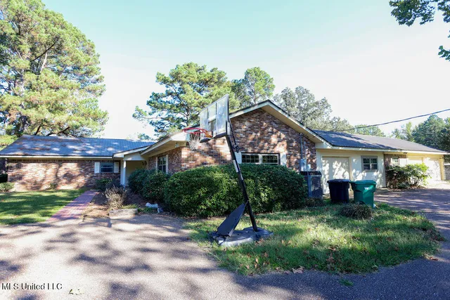 $360,000 | 1153 Owens Road, Terry, MS 39170