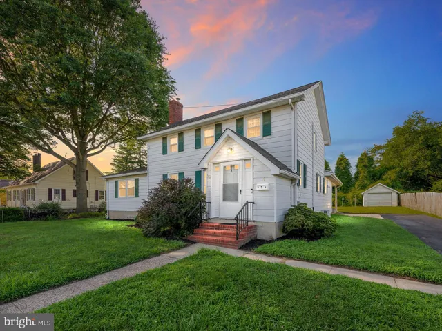 $299,999 | 19 Roosevelt Avenue, Dover, DE 19901