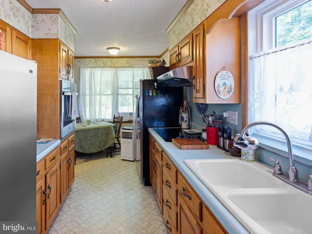 $299,999 | 19 Roosevelt Avenue, Dover, DE 19901